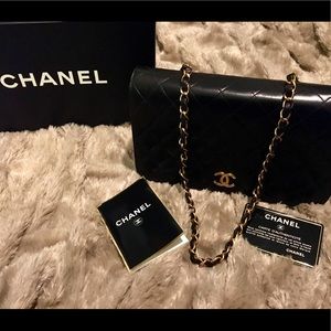 Authentic CHANEL shoulder bag